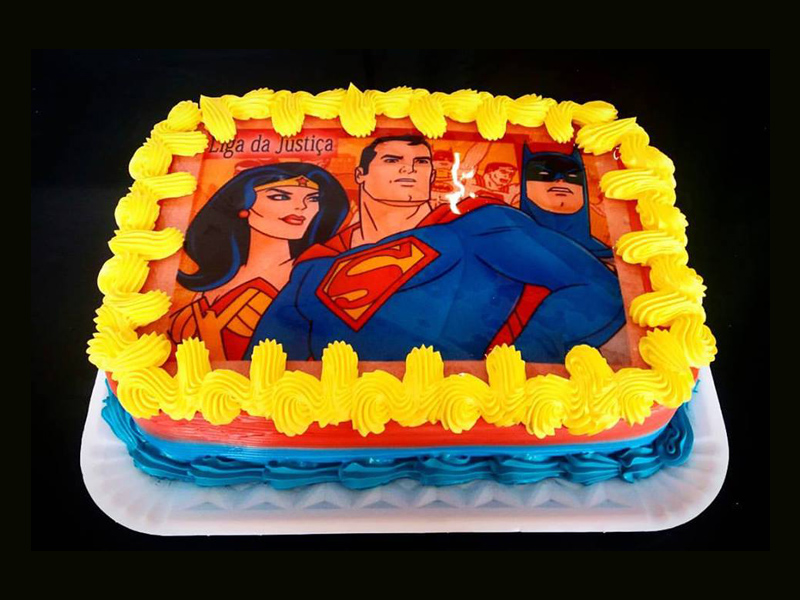 bolo-aniversario-liga-justica-confeitaria-meridional