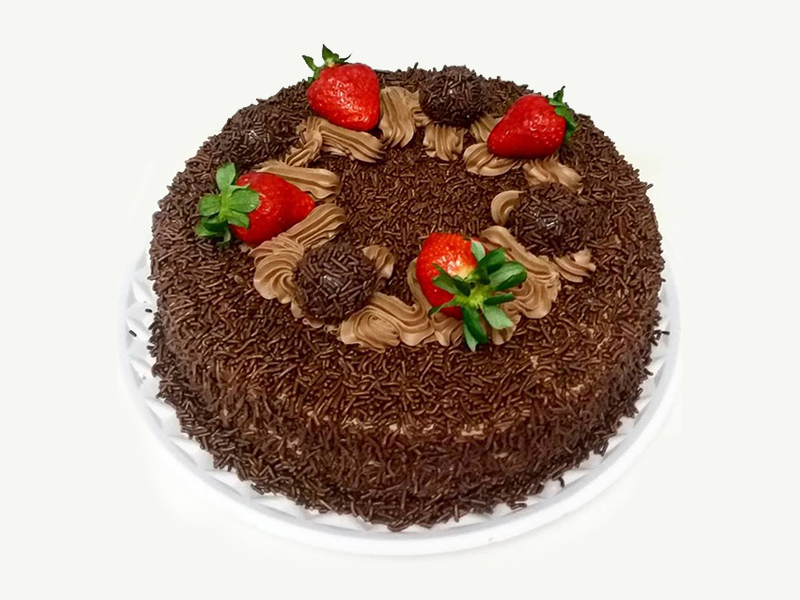 bolo-chocolate-brigadeiro-e-morango-confeitaria-meridional