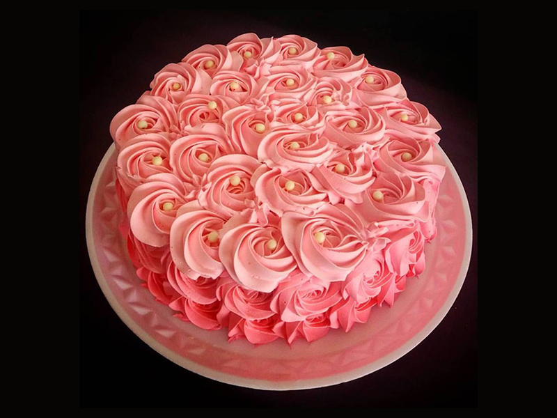 bolo-comemoracoes-chantilly-confeitaria-meridional